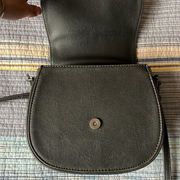 Matt & Nat vegan leather crossbody purse - Picture 6 of 6